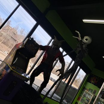 The Cave - The forever Halloween decorations - Head Shops Near Me - Alton, Illinois