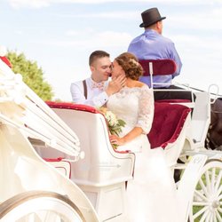 Wine Country Wagon Rides - Carriage services for weddings.