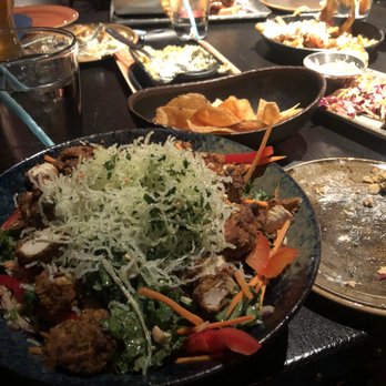 Puttshack - Oakbrook - Pad Thai salad - Mini Golf Near Me - Oak Brook, Illinois