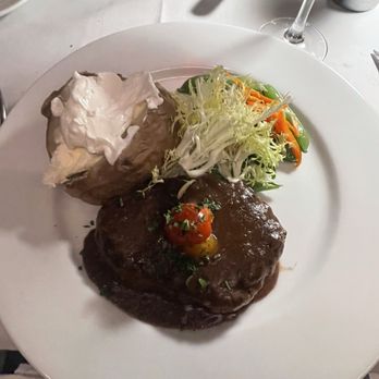 Harris' Restaurant - Steak Diane - Steakhouses Near Me - San Francisco, California