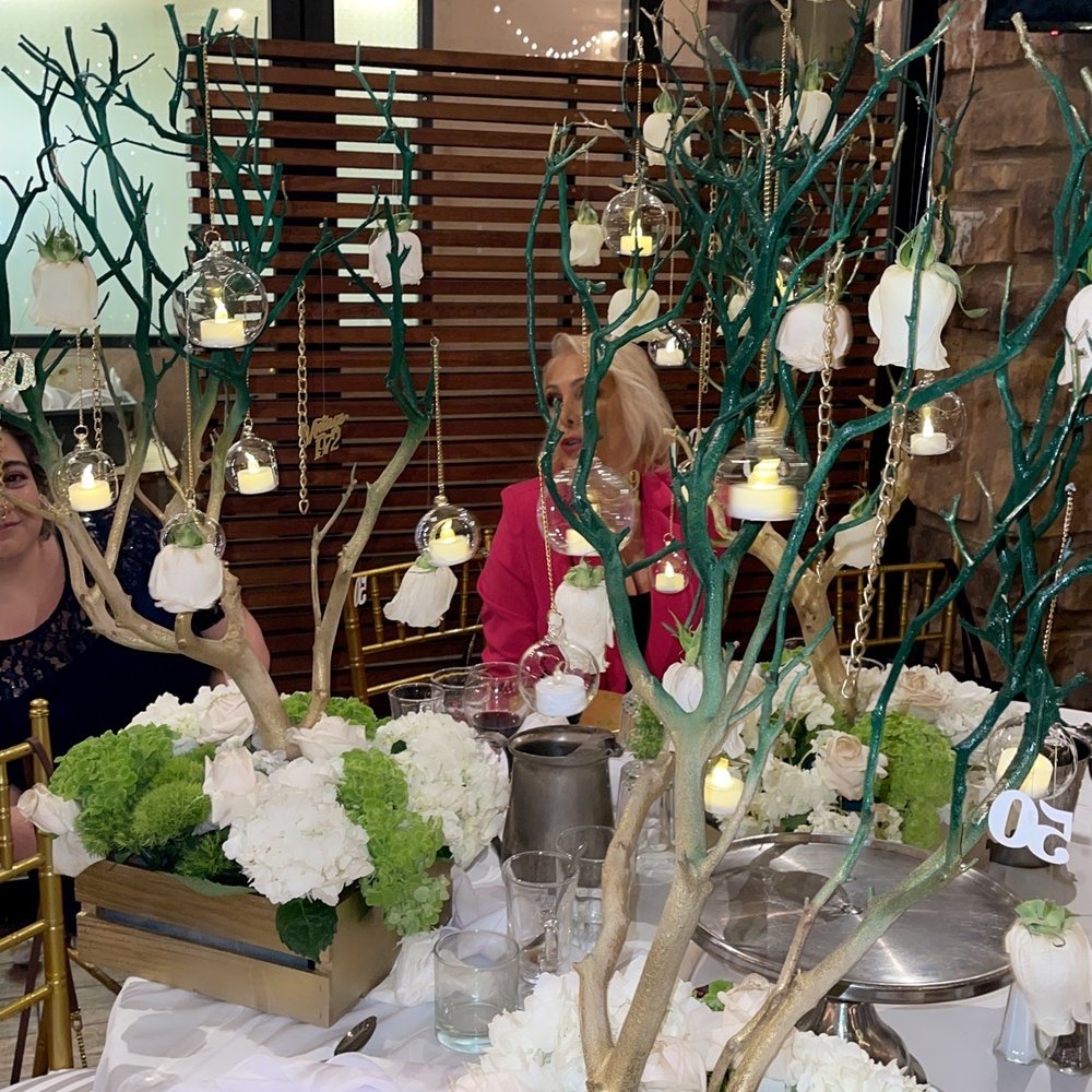 Magical Moment Design - Balloon Services Near Me - Glendale, California