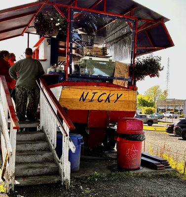 Bowpicker Fish and Chips by null