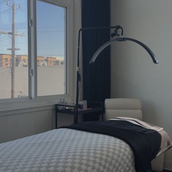 Glow & Dagger Skincare - Skin Care Near Me - San Mateo, California Glow & Dagger Skincare - Skin Care Near Me - San Mateo, California