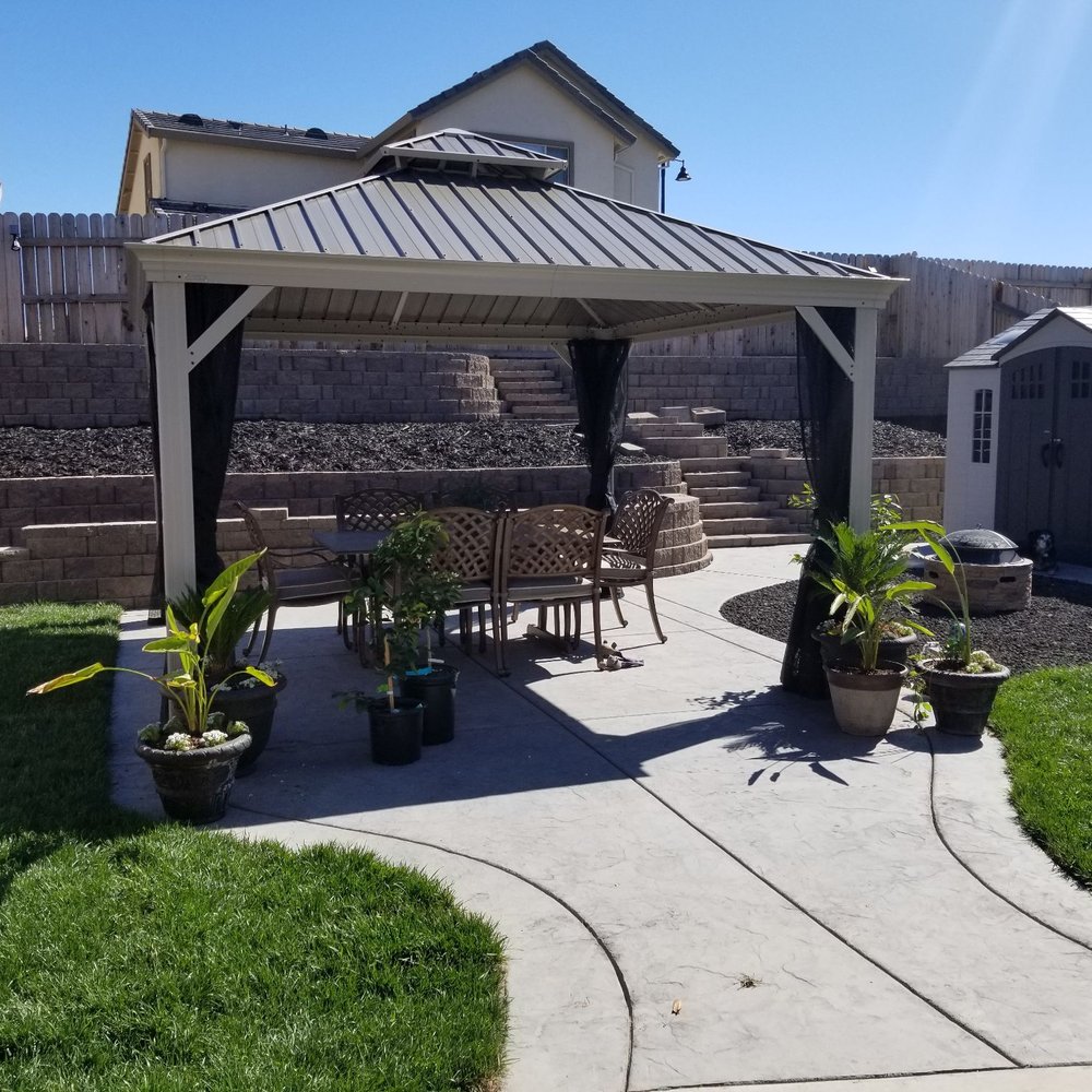 Guzman Concrete and Landscaping - Gazebo area and concrete path - Masonry/Concrete Near Me Guzman Concrete and Landscaping - Gazebo area and concrete path - Masonry/Concrete Near Me