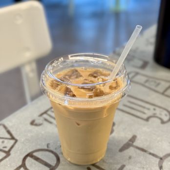 Cat & Cloud - Vanilla iced latte - Coffee & Tea Near Me - Santa Cruz, California Cat & Cloud - Vanilla iced latte - Coffee & Tea Near Me - Santa Cruz, California