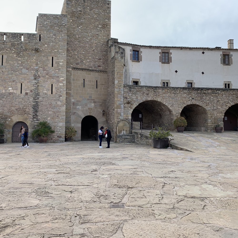 Castlexperience - Wine Tours Near Me - Barcelona, B