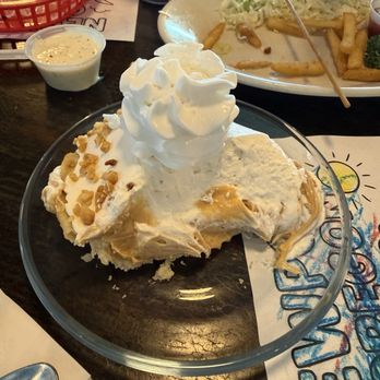 Mo's Seafood & Chowder - Peanut Butter Cream Pie - Seafood Near Me - Newport, Oregon Mo's Seafood & Chowder - Peanut Butter Cream Pie - Seafood Near Me - Newport, Oregon