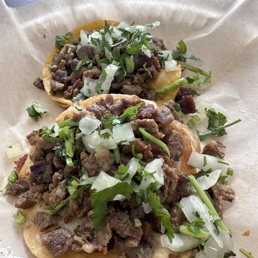 Tacos El Vampiro - Asada vampiro in the front, asada taco in the back - Mexican Near Me - Sylmar, California