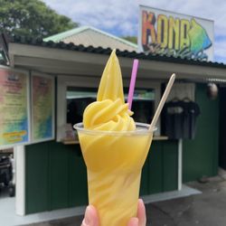Kona Shave Ice Co. - Whip Float, Pineapple dole whip swimming in pineapple juice!