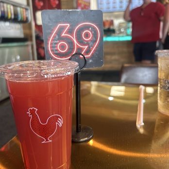 Houston TX Hot Chicken - Strawberry Hibiscus Lemonade, so yummy. - Sandwiches Near Me - Henderson, Nevada Houston TX Hot Chicken - Strawberry Hibiscus Lemonade, so yummy. - Sandwiches Near Me - Henderson, Nevada
