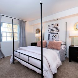 Chapel Manor Apartments