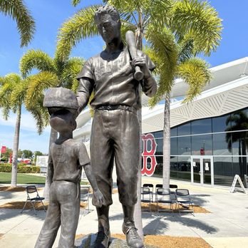 JetBlue Park - Ted Williams Boston Red Sox all time great statue at JetBlue Park - Stadiums & Arenas Near Me - Fort Myers, Florida