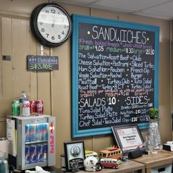 Alvin Ord's of Bluffton - Inside