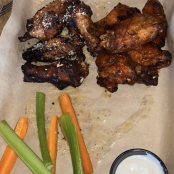 Boatyard 401 - Wings - Seafood Near Me - Point Pleasant Beach, New Jersey