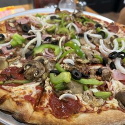 I Love NY Pizza - Deluxe Pizza