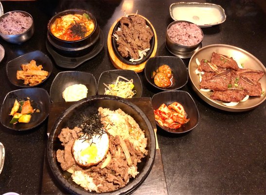 Seoul Hot Pot by null