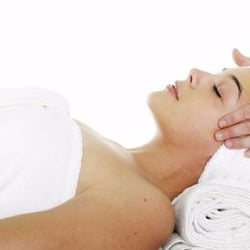 My Amazing Looks - Our signature facial is a procedure involving a variety of skin treatments, including: steam, exfoliation, facial masks, peel...