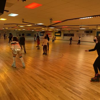 Florham Park Roller Skating Rink - Skating Rinks Near Me - Florham Park, New Jersey Florham Park Roller Skating Rink - Skating Rinks Near Me - Florham Park, New Jersey
