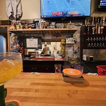 Madison Taproom - Tv - Bars Near Me - Oregon City, Oregon Madison Taproom - Tv - Bars Near Me - Oregon City, Oregon