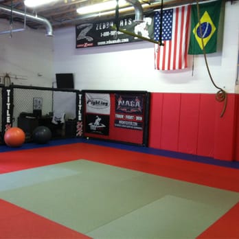 Elite Brazilian Jiu-Jitsu Llc - Cage for MMA - Brazilian Jiu-jitsu Near Me - Newark, Delaware Elite Brazilian Jiu-Jitsu Llc - Cage for MMA - Brazilian Jiu-jitsu Near Me - Newark, Delaware