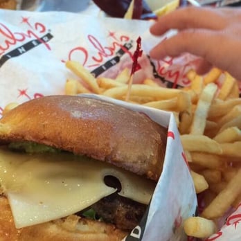 Ruby's Diner - Diners Near Me - Laguna Beach, California Ruby's Diner - Diners Near Me - Laguna Beach, California