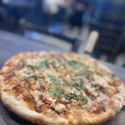 Junction Bar & Grill - BBQ chicken pizza