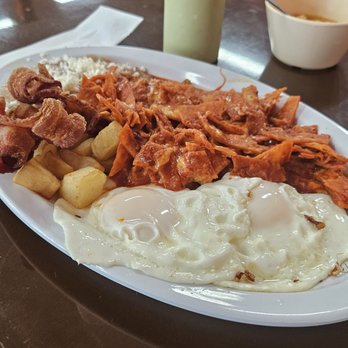 La Esperanza - Chileques Rojas - Mexican Near Me - Houston, Texas