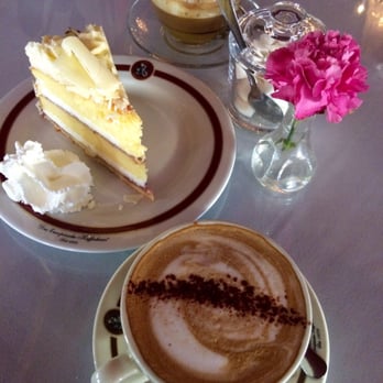 Cafe Intermezzo - Coffee & Tea Near Me - Dunwoody, Georgia