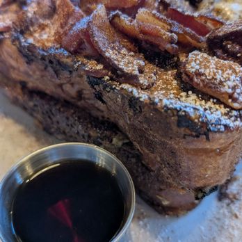 George + Kin's Diner - French Toast with Bacon - Diners Near Me - Napa, California George + Kin's Diner - French Toast with Bacon - Diners Near Me - Napa, California