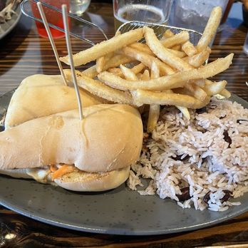 Montego Blu - New American Near Me - Excelsior, Minnesota
