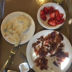 K&W Cafeteria - Only good thing was the fruit weird bacon