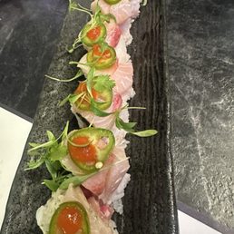 Yellowtail Serrano Roll