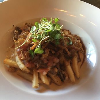 La Cabra Brewing - Duck fries - Brewpubs Near Me - Berwyn, Pennsylvania