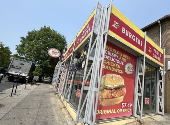 Z Burger Tenleytown by null