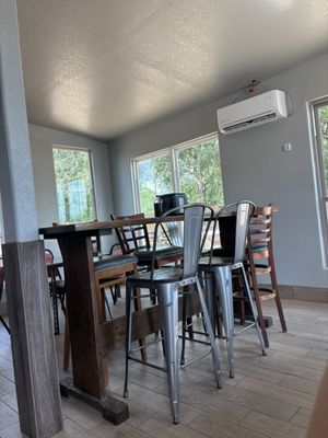 2M Smokehouse by null