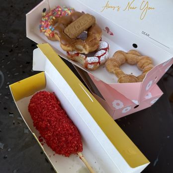 Mochinut - Simi Valley - Mochi donut and Korean corn dog - Desserts Near Me - Simi Valley, California Mochinut - Simi Valley - Mochi donut and Korean corn dog - Desserts Near Me - Simi Valley, California