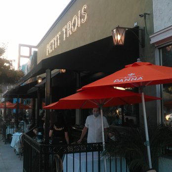 Petit Trois - Outdoor dinIng during the Pandemic - French Near Me - Sherman Oaks, California Petit Trois - Outdoor dinIng during the Pandemic - French Near Me - Sherman Oaks, California