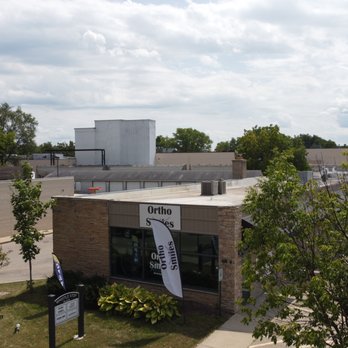 Ortho Smiles - Ortho Smiles Oconomowoc, WI is located in downtown Oconomowoc, WI just west of Hwy. 67 on Wisconsin Ave. - Orthodontists Near Me - Oconomowoc, Wisconsin Ortho Smiles - Ortho Smiles Oconomowoc, WI is located in downtown Oconomowoc, WI just west of Hwy. 67 on Wisconsin Ave. - Orthodontists Near Me - Oconomowoc, Wisconsin