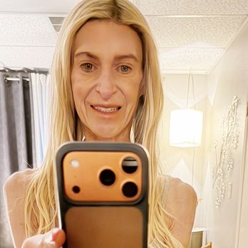 Lady Alive - That happy glow after the best massage! - Day Spas Near Me - Modesto, California Lady Alive - That happy glow after the best massage! - Day Spas Near Me - Modesto, California