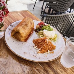Los Agaves - Chimichanga