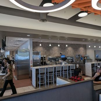 Zippy's - S. Eastern - Open concept means you can pretty much see everything everywhere. - Diners Near Me - Las Vegas, Nevada