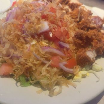Bubba's 33 - Fried chicken salad - Sports Bars Near Me - Goodyear, Arizona