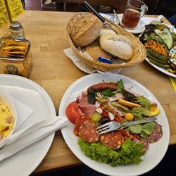 Cafe Chaos