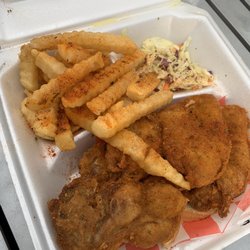 Mr T’s Bustaurant - Turkey chops