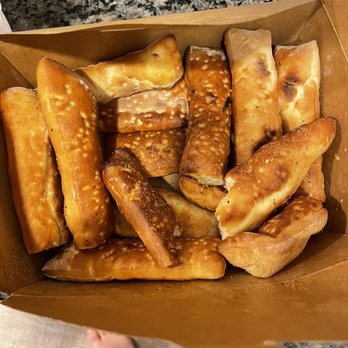 Pizza Nora - Awful garlic bread - Pizza Near Me - Eastvale, California Pizza Nora - Awful garlic bread - Pizza Near Me - Eastvale, California