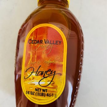 Provo Farmers Market - a bottle of cedar valley honey - Farmers Market Near Me - Provo, Utah