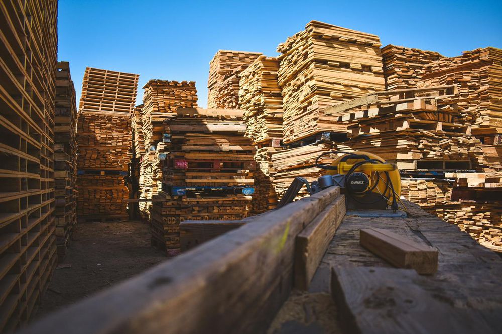 KIMBER PALLETS & FIREWOOD 8504 Rd, Lamont, California Building Supplies Phone