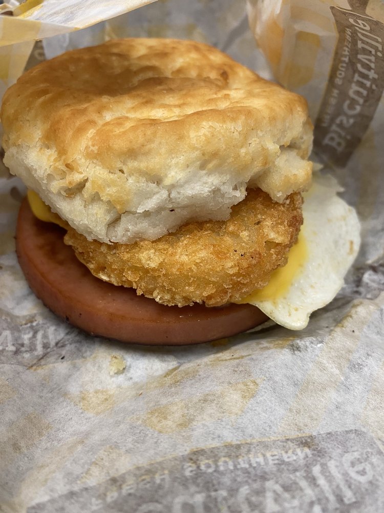 BISCUITVILLE Updated May 2024 14 Photos & 19 Reviews 4504 W