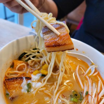 Corner Ramen & Poke by null