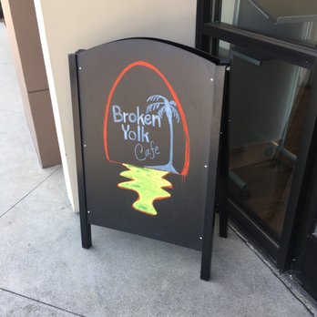 Broken Yolk Cafe - The Broken Yolk Café - American Near Me - Glendora, California
